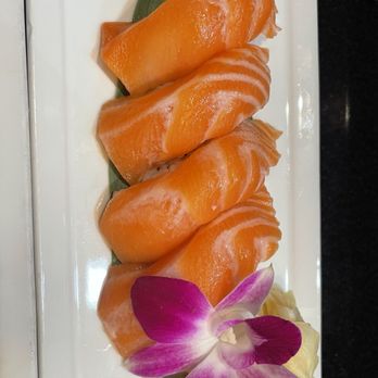 SushiStop Pasadena - Salmon sushi - Sushi Bars Near Me - Pasadena, California SushiStop Pasadena - Salmon sushi - Sushi Bars Near Me - Pasadena, California