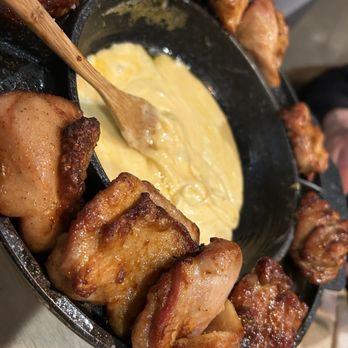 Goobne chicken - Galbi Boneless Chicken, Soy Garlic Boneless Chicken, Cheese Fondue - Chicken Shop Near Me - Carrollton, Texas