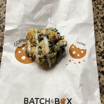 Batch & Box - La Jolla - Lemon Blueberry - Bakeries Near Me - San Diego, California Batch & Box - La Jolla - Lemon Blueberry - Bakeries Near Me - San Diego, California