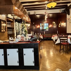 Gaststätte Graacher Tor - Inside of restaurant