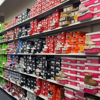 does rack room shoes have air force ones