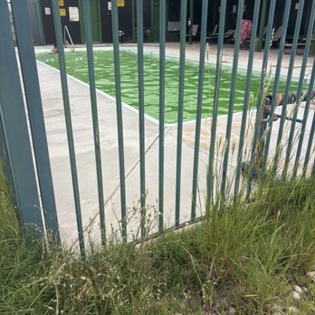 Carlsbad Koa - I can't believe somebody would let their children in this green pool. I have a pool and this is so disgusting. - Campgrounds Near Me - Carlsbad, New Mexico Carlsbad Koa - I can't believe somebody would let their children in this green pool. I have a pool and this is so disgusting. - Campgrounds Near Me - Carlsbad, New Mexico