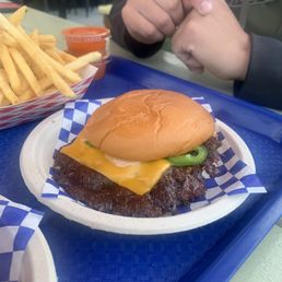 Jalepeño Smash burger (very flat) Jalepeño Smash burger (very flat)