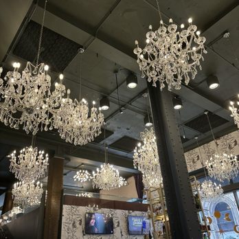 Ritual House - Chandelier o - Breakfast & Brunch Near Me - Pittsburgh, Pennsylvania Ritual House - Chandelier o - Breakfast & Brunch Near Me - Pittsburgh, Pennsylvania