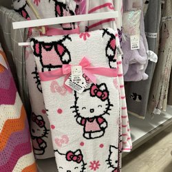 HomeGoods
