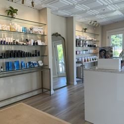 Sonder Beauty Studio - Retail boutique