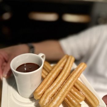 Vinitus Germà Petit - Churros Con Chocolate - Tapas Bars Near Me - Barcelona, B Vinitus Germà Petit - Churros Con Chocolate - Tapas Bars Near Me - Barcelona, B