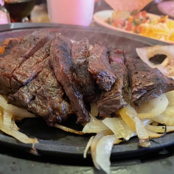 Gringo's Mexican Kitchen - Beef fajitas for 1 - Mexican Near Me - Spring, Texas Gringo's Mexican Kitchen - Beef fajitas for 1 - Mexican Near Me - Spring, Texas