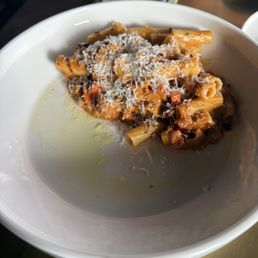 Rigatoni bolognese Rigatoni bolognese