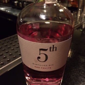 Old Fashioned - 5th fire Gin - Cocktail Bars Near Me - Barcelona, B Old Fashioned - 5th fire Gin - Cocktail Bars Near Me - Barcelona, B