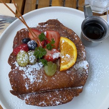 Kitchen Story - Mascarpone Stuffed Deep Fried French Toast - Breakfast & Brunch Near Me - Oakland, California