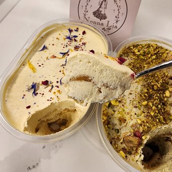 Nonna Lia - Earl grey tiramisu box - Desserts Near Me - Toronto, Ontario