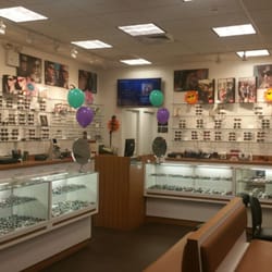 Cohen's Fashion Optical