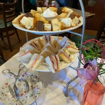 Katie's Coffee House - Coffee & Tea Near Me - Great Falls, Virginia