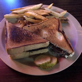 Lucky's Burger Shack - Burgers Near Me - Irmo, South Carolina
