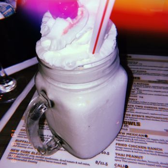 Daily Eats - Vanilla Shake - New American Near Me - Tampa, Florida