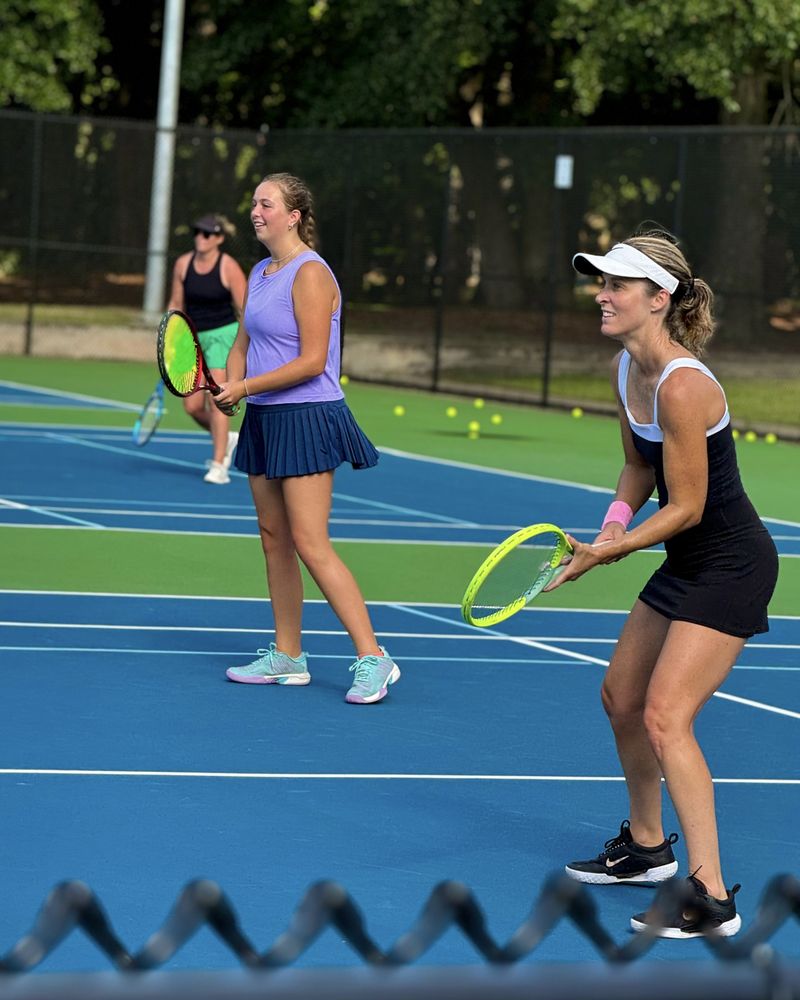 CREEKSIDE TENNIS & SWIM CLUB Updated July 2024 26 Photos 790