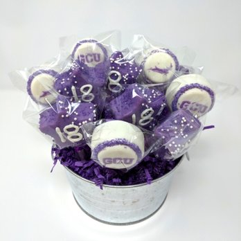 Cakes on Sticks - Cake pops!! - Desserts Near Me Cakes on Sticks - Cake pops!! - Desserts Near Me
