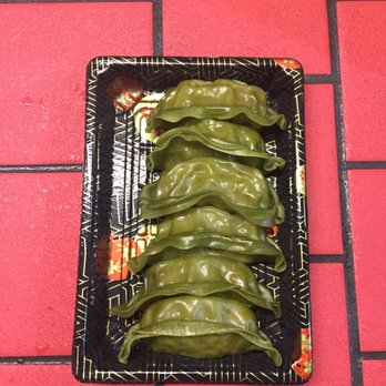 Turnstyle Underground Market - Vegetable dumplings from Yong Kang Street - Shopping Centers Near Me - New York, New York