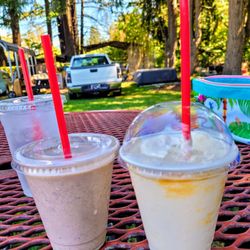 Vick's Burger Shack - Turtle & Peanut Butter Shakes