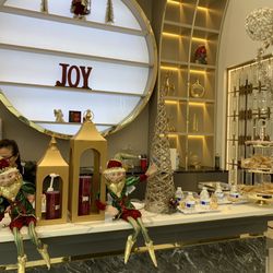 La Brise Nail Lounge - Drink bar