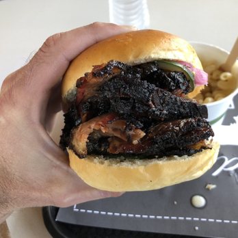 Buddy Boy Fine Barbeque - Bark on the brisket had perfect smoky flavor! - Barbeque Near Me - Minnetrista, Minnesota