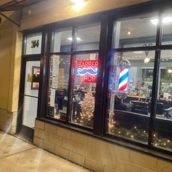 Mr. V.'s Barberia - Outside