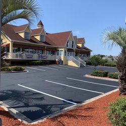 PowerHouse Paving - Sealcoating and striping