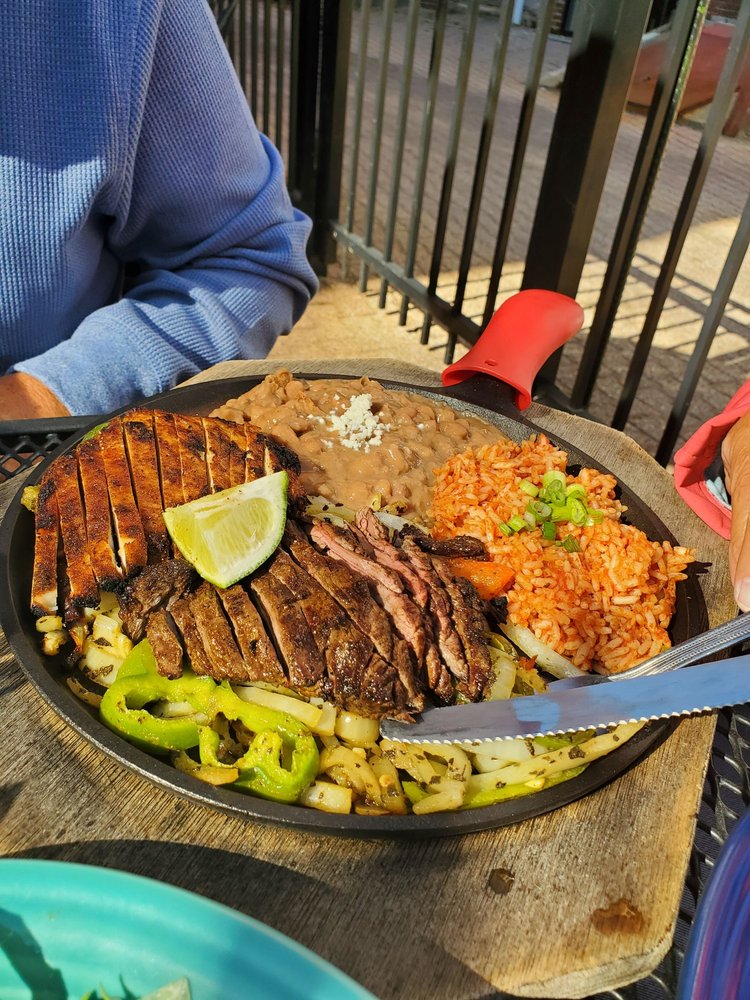 MARGARITAS MEXICAN RESTAURANT Updated November 2024 92 Photos & 140