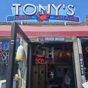 Tony's Crab Shack - Front - Seafood Near Me - Bandon, Oregon