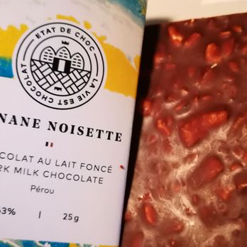 État de Choc - a bar of chocolate - Chocolatiers & Shops Near Me - Montreal, Quebec