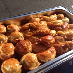 Abuela Chona - Empanadas argentinas!
