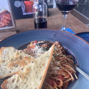 Tonic Kitchen+Bar - Seafood pasta - Bars Near Me - Calgary, Alberta
