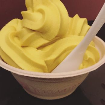 Yoga-urt - Medium radiant rose (5/5) - Ice Cream & Frozen Yogurt Near Me - Glendale, California