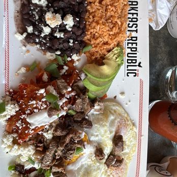 Breakfast Republic - Chille quillas with asada - Breakfast & Brunch Near Me - San Diego, California