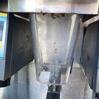 Smashburger - Mold on ice dispenser - Burgers Near Me - Prosper, Texas