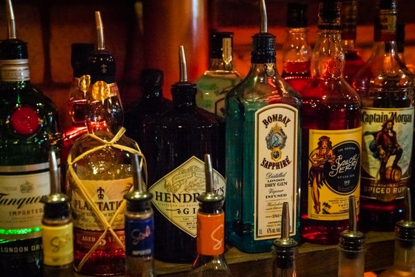 Residuals Tavern by null