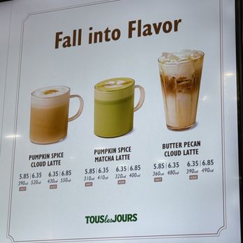 Tous Les Jours - Butter pecan cloud latte - Bakeries Near Me - Henderson, Nevada