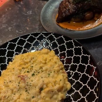 Wooden Pearl - Lobster Mac n cheese + skirt steak - Seafood Near Me - Anaheim, California Wooden Pearl - Lobster Mac n cheese + skirt steak - Seafood Near Me - Anaheim, California