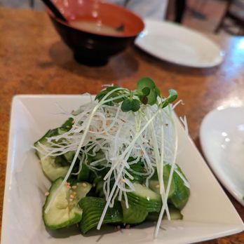 Tomo Sushi - Plain Sunomono - Japanese Near Me - Burien , Washington