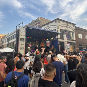 Wicker Park Fest - Festivals Near Me - Chicago, Illinois