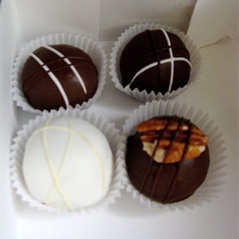 Austin Cake Ball - Mmmmm - Desserts Near Me - Austin, Texas Austin Cake Ball - Mmmmm - Desserts Near Me - Austin, Texas