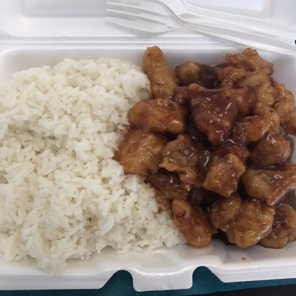 Hong Kong City - General Tso's chicken with white rice - Chinese Near Me - Morrow, Georgia