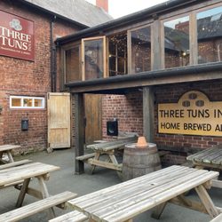 The Three Tuns Inn - The Three Tuns Inn