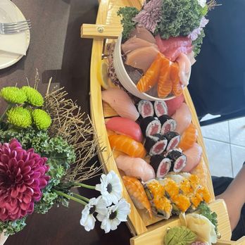 Yummy Thai - Sushi Boat - Thai Near Me - Pueblo, Colorado Yummy Thai - Sushi Boat - Thai Near Me - Pueblo, Colorado