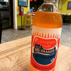 Super Pollo - Tastes like bubble gum