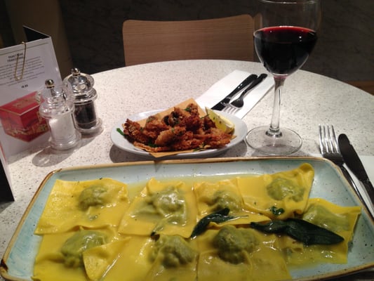 Carluccio's by null