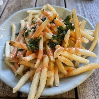 The Wellborn - FANCY FRIES - Lounges Near Me - Orlando, Florida