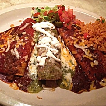 Chuy's - The Elvis Presley memorial combo - Tex-Mex Near Me - Humble, Texas