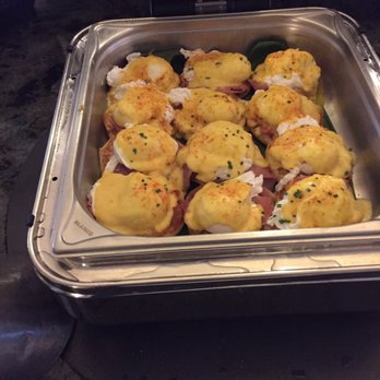 Orchid Court - Top notch eggs Benedict at a breakfast buffet. - Breakfast & Brunch Near Me - Kohala Coast, Hawaii